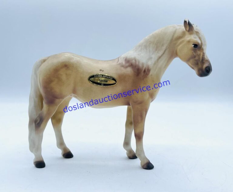 Hagen-Renaker-Horse.jpg